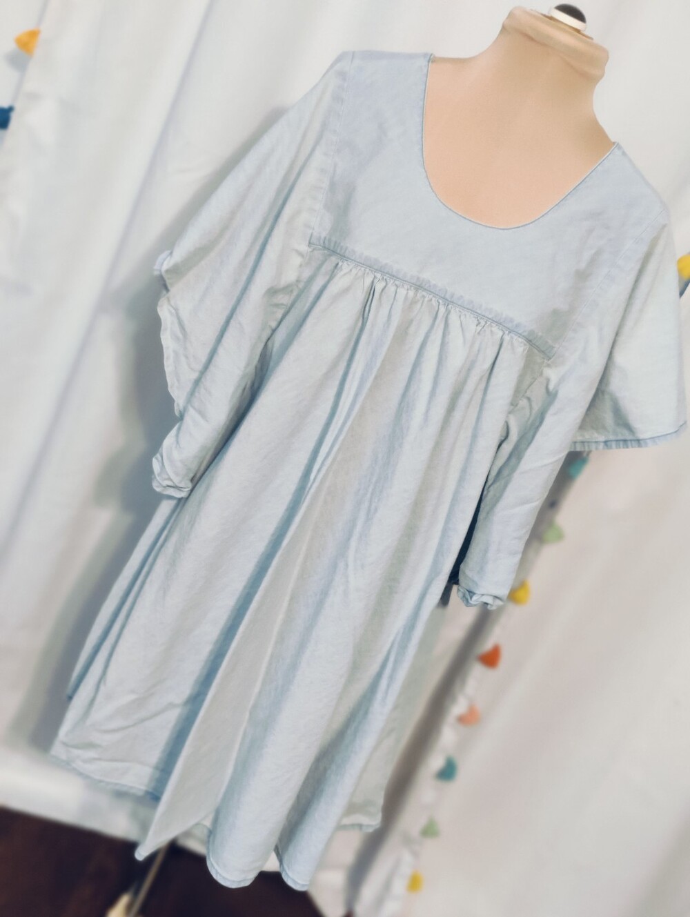 Lucky Brand Chambray Denim mid weight Babydoll  Chore Garden Farm Mini Dress M